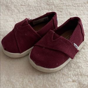 TOMS toddler shoes